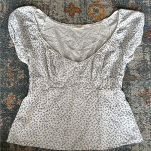 Pacsun White Floral Scoop-Neck Short Sleeve Top